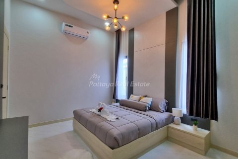 Дом в Паттайе, Таиланд с 3 спальнями  № 132223 - фото 9