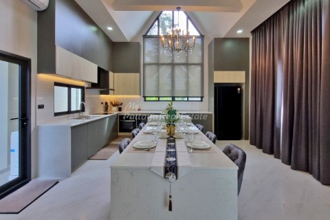 Дом в Паттайе, Таиланд с 3 спальнями  № 132223 - фото 5