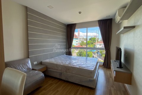 Condo on Jomtien Beach, Pattaya, Thailand, 2 bedrooms  № 132222 - photo 11