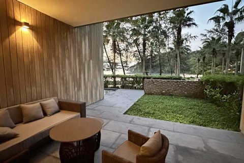 Condo in Kamala, Thailand, 2 bedrooms  № 124088 - photo 3