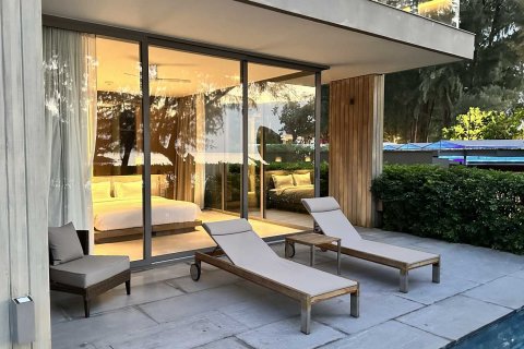 Condo in Kamala, Thailand, 2 bedrooms  № 124088 - photo 23