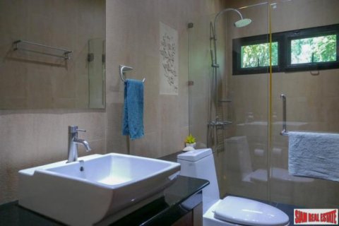 Villa in Chalong, Thailand 3 bedrooms № 124089 - photo 29