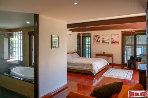 Villa in Chalong, Thailand 3 bedrooms № 124089 - photo 30