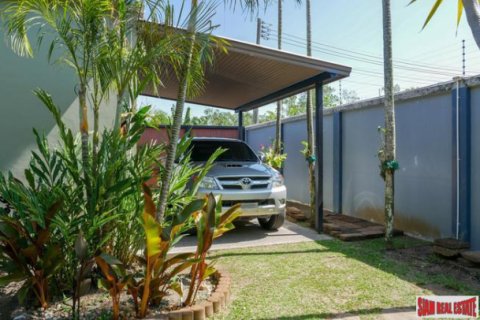 Villa in Chalong, Thailand 3 bedrooms № 124089 - photo 5