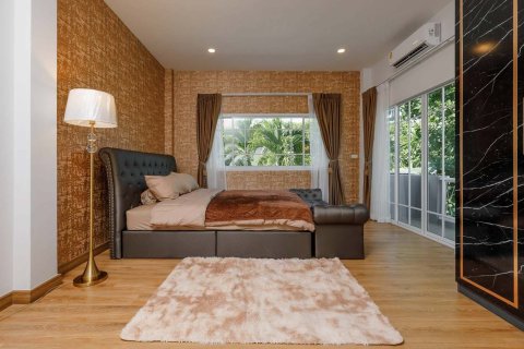 House in Chiang Mai, Thailand 4 bedrooms № 126337 - photo 10
