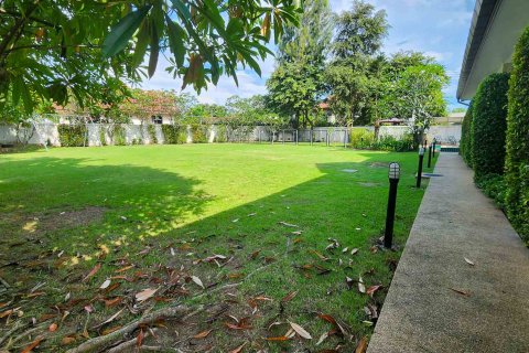 Villa in Chiang Mai, Thailand 5 bedrooms № 126338 - photo 15