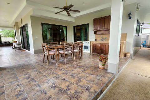 Вилла в Чиангмае, Таиланд с 5 спальнями № 126338 - фото 19