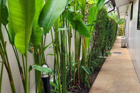 Villa in Chiang Mai, Thailand 5 bedrooms № 126338 - photo 12