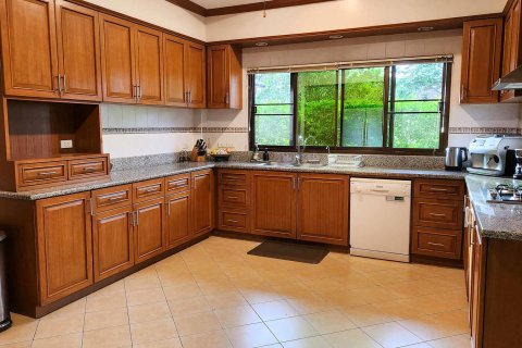 Villa in Chiang Mai, Thailand 5 bedrooms № 126338 - photo 29