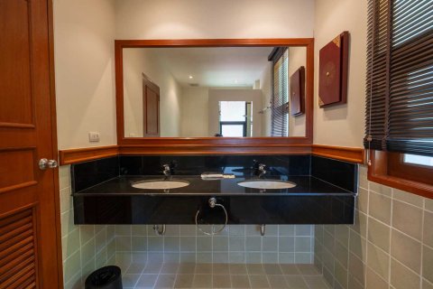 Maison à Bang Tao, Thaïlande 4 chambres № 120927 - photo 24