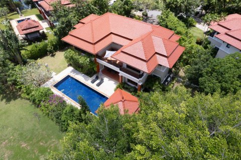 Дом в Банг Тао, Таиланд с 4 спальнями  № 120927