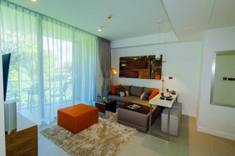 Condo à Bang Tao, Thaïlande, 2 chambres  № 120928 - photo 2