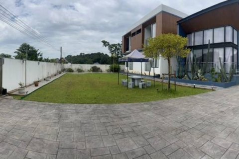 Дом в Чианграе, Таиланд с 5 спальнями  № 106780 - фото 9