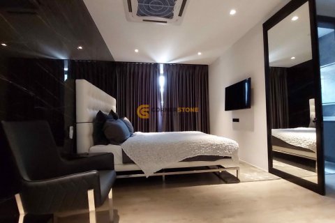 Studio on Jomtien Beach, Pattaya, Thailand № 119367 - photo 24