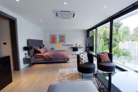 Studio on Jomtien Beach, Pattaya, Thailand № 119367 - photo 21