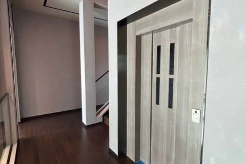 Дом в Бангкоке, Таиланд с 6 спальнями  № 86887 - фото 10