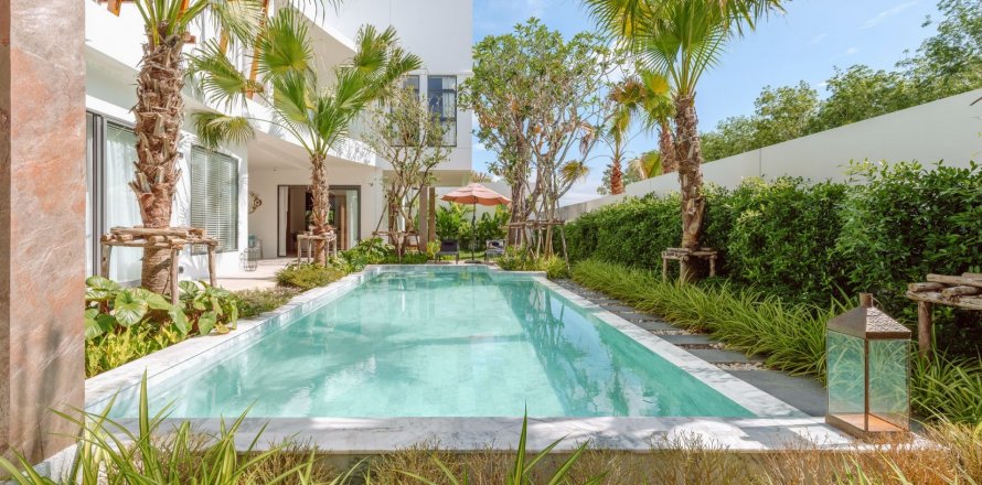 Villa in Bang Tao, Thailand 4 bedrooms № 70787