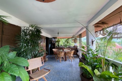 House in Chiang Mai, Thailand 4 bedrooms № 81188 - photo 2