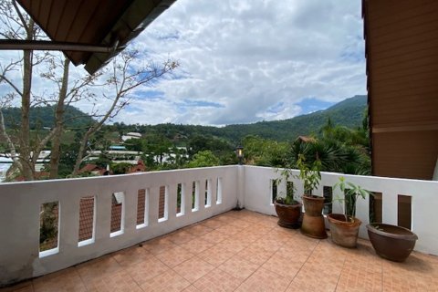 House in Chiang Mai, Thailand 4 bedrooms № 81188 - photo 12