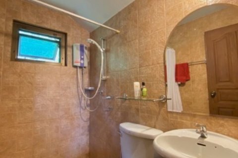 House in Chiang Mai, Thailand 4 bedrooms № 81188 - photo 17