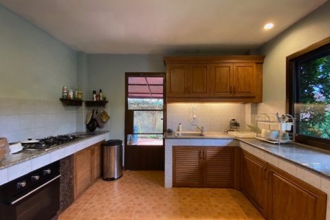 House in Chiang Mai, Thailand 4 bedrooms № 81188 - photo 8