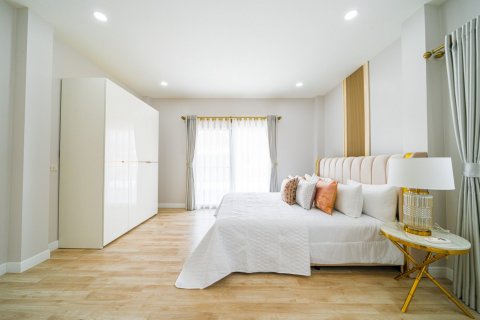 Дом в Паттайе, Таиланд с 5 спальнями  № 125547 - фото 20