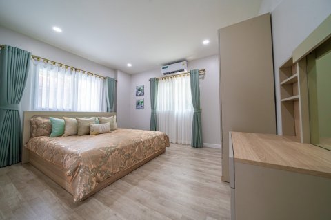 Дом в Паттайе, Таиланд с 5 спальнями  № 125547 - фото 11