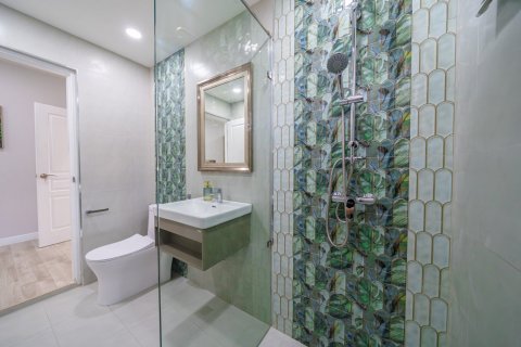 Дом в Паттайе, Таиланд с 5 спальнями  № 125547 - фото 12