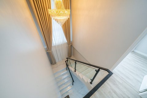 Дом в Паттайе, Таиланд с 5 спальнями  № 125547 - фото 6