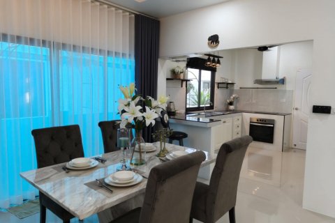 Коммерческая недвижимость в Паттайе, Таиланд 216м2  № 125546 - фото 4