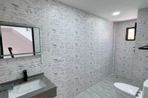 Коммерческая недвижимость в Паттайе, Таиланд 216м2  № 125546 - фото 18