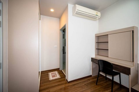 Condo in Bangkok, Thailand, 1 bedroom  № 126619 - photo 7