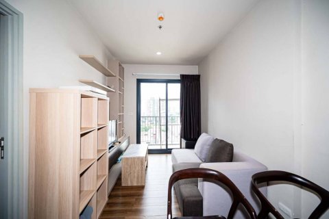 Condo in Bangkok, Thailand, 1 bedroom  № 126619 - photo 4