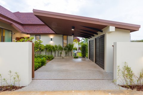 House in Hua Hin, Thailand 3 bedrooms № 125189 - photo 4