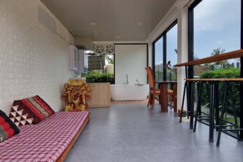 House in Bang Lamung, Thailand 9 bedrooms № 104592 - photo 2