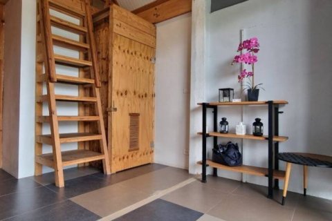 House in Bang Lamung, Thailand 9 bedrooms № 104592 - photo 8