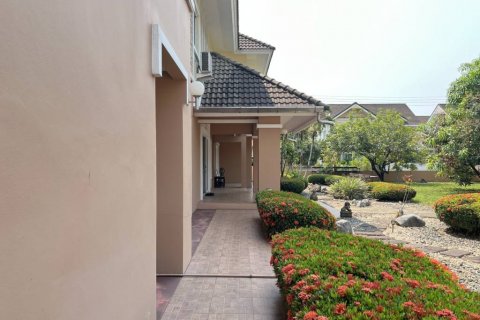House in Chiang Rai, Thailand 4 bedrooms № 124609 - photo 5