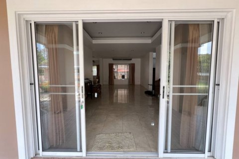 House in Chiang Rai, Thailand 4 bedrooms № 124609 - photo 7