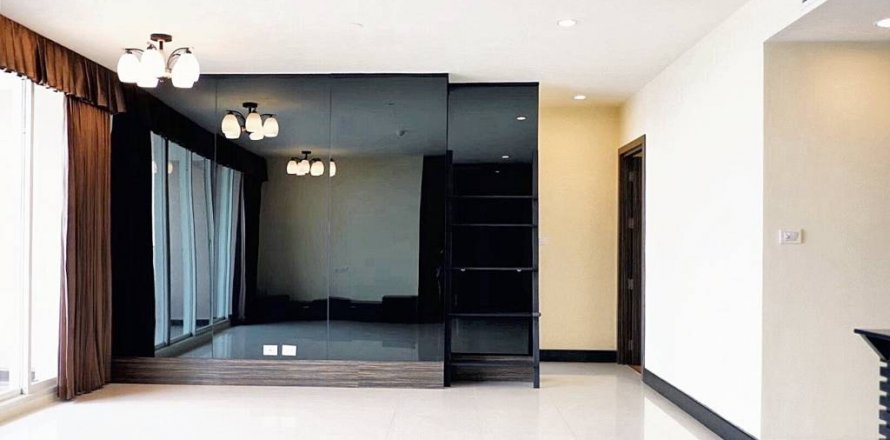 Кондоминиум с 3 спальнями в Бангкоке, Таиланд № 86184