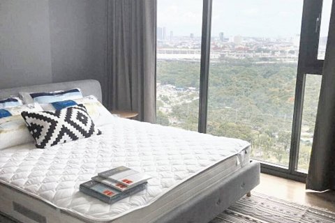 Кондоминиум с 2 спальнями в Чатучаке, Бангкок, Таиланд № 86180 - фото 5