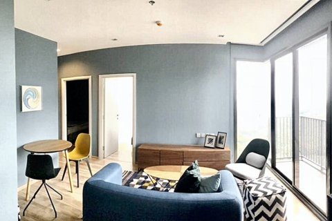 Кондоминиум с 2 спальнями в Чатучаке, Бангкок, Таиланд № 86180 - фото 1