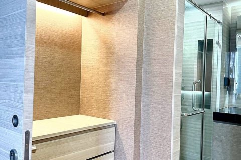 Condo in Bangkok, Thailand, 1 bedroom  № 86181 - photo 3