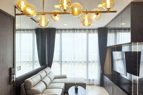 Condo in Bangkok, Thailand, 2 bedrooms  № 86179 - photo 1