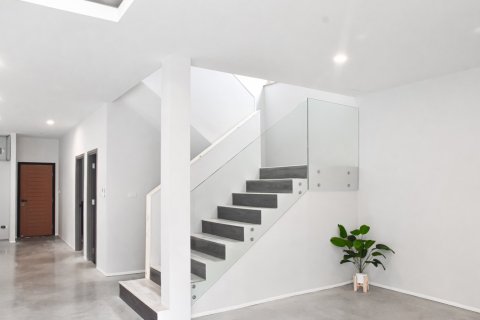 Maison à Bang Lamung, Thaïlande 4 chambres № 126793 - photo 18