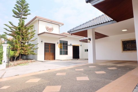 Studio on Jomtien Beach, Pattaya, Thailand № 119568 - photo 2