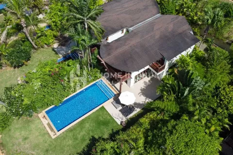 House in Phuket, Thailand 2 bedrooms № 131752 - photo 24