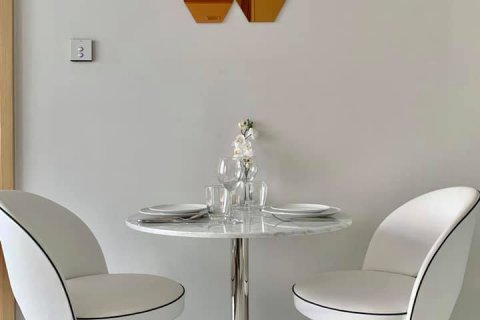 Кондоминиум с 2 спальнями в Бангкоке, Таиланд № 143640 - фото 3