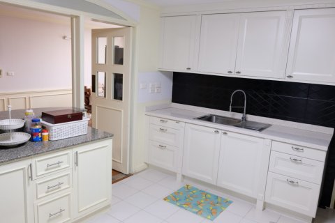 Кондоминиум с 3 спальнями в Бангкоке, Таиланд № 143637 - фото 12