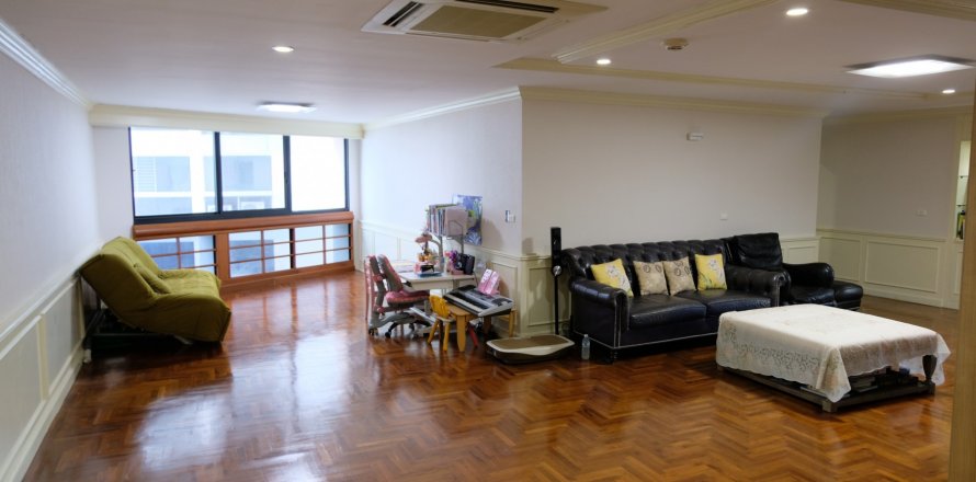 Кондоминиум с 3 спальнями в Бангкоке, Таиланд № 143637