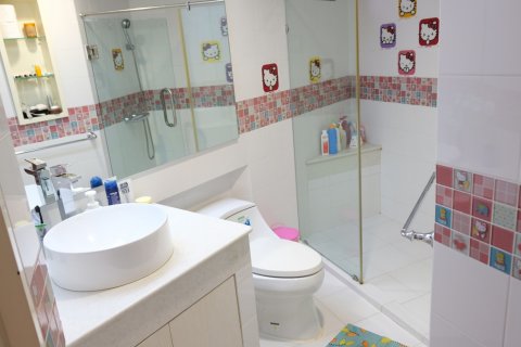 Кондоминиум с 3 спальнями в Бангкоке, Таиланд № 143637 - фото 10